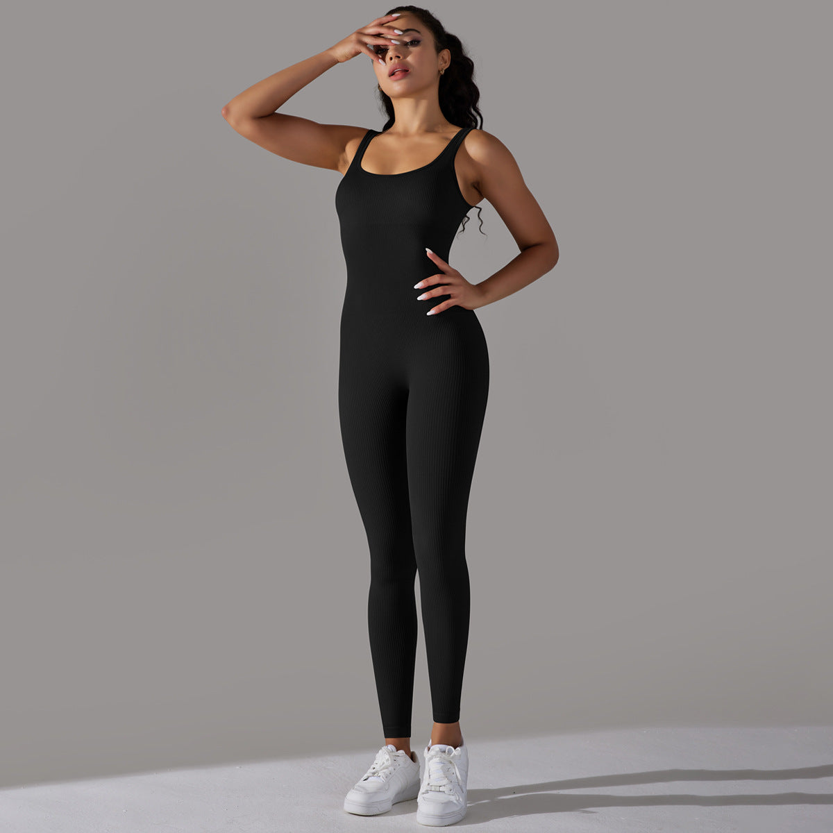ActiveGrace Essence™ Damski bezszwowy kombinezon sportowy na ramiączkach – idealny do jogi, tańca, gimnastyki i fitness