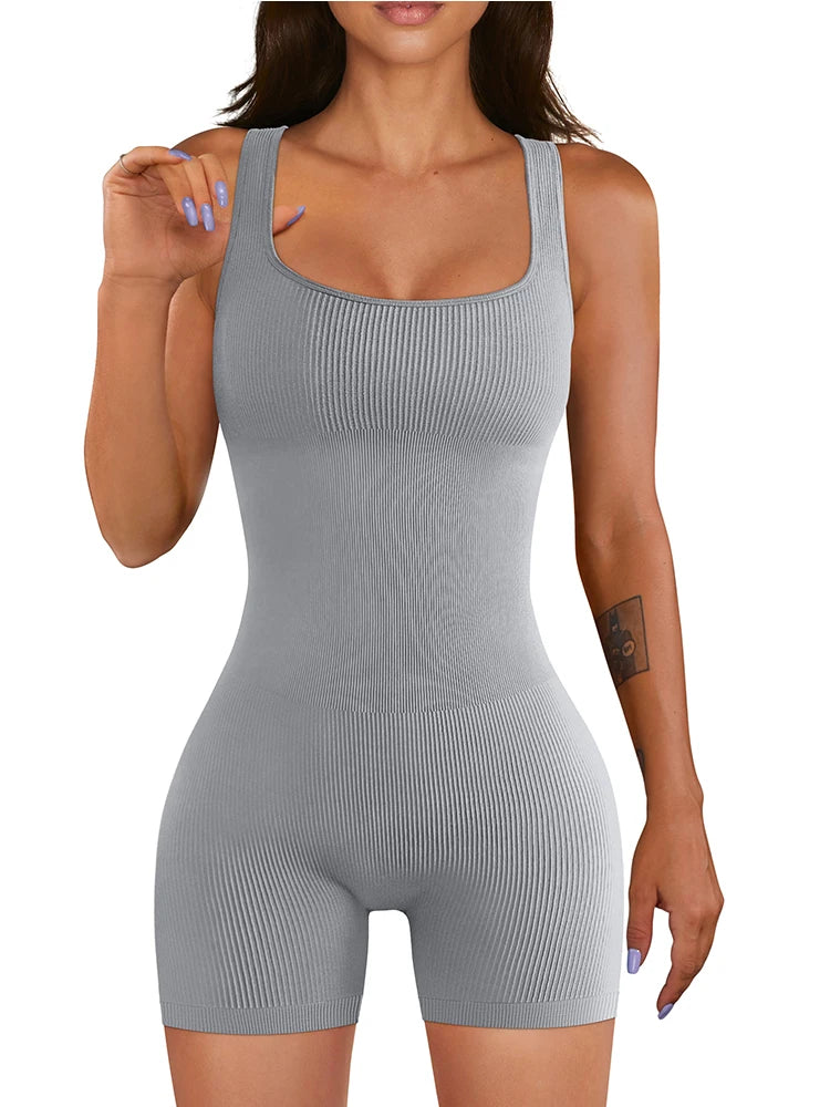 ActiveGrace Essence Short™ Damski bezszwowy kombinezon sportowy na ramiączkach – idealny do jogi, tańca, gimnastyki i fitness