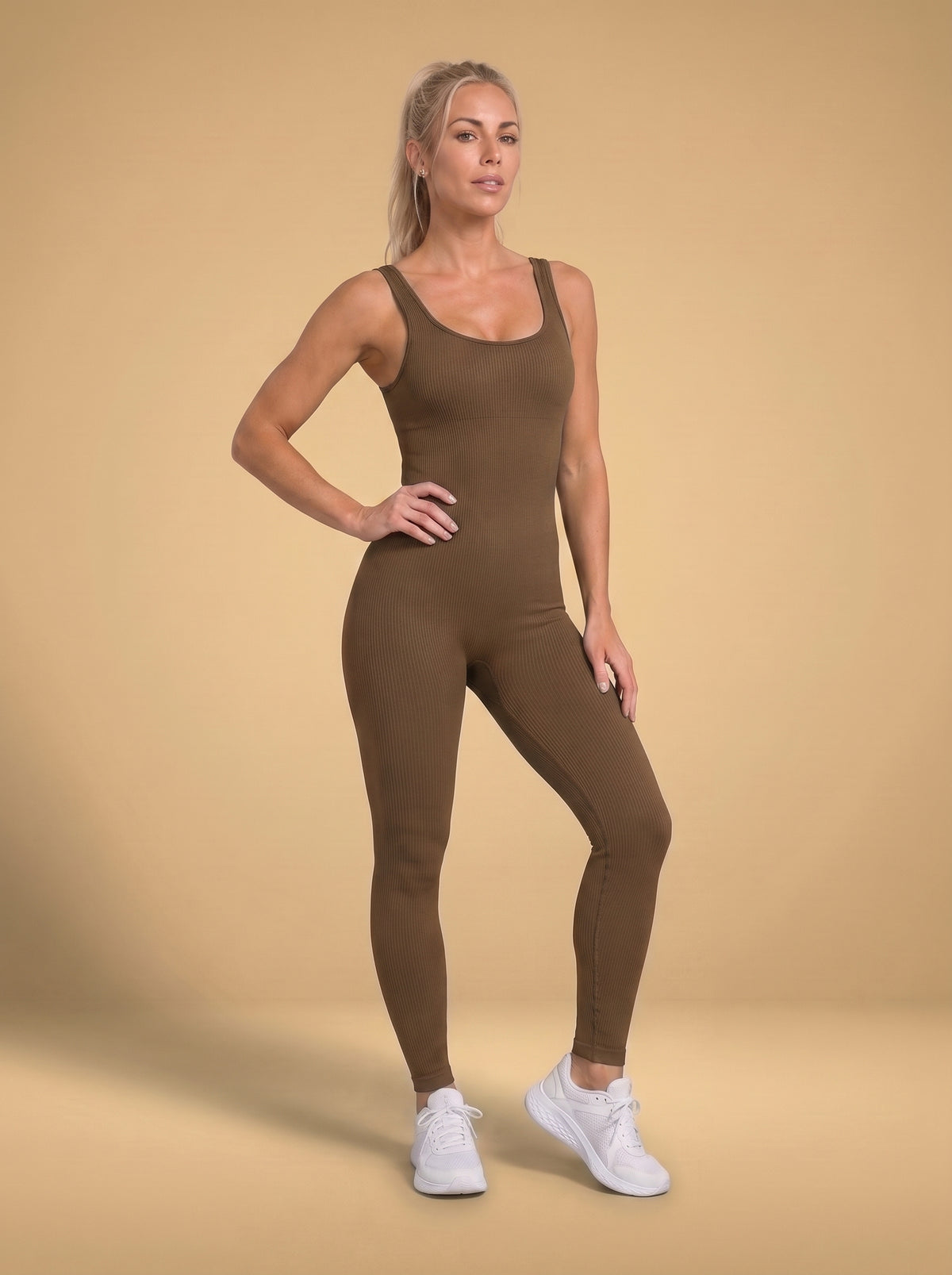 ActiveGrace Essence™ Damski bezszwowy kombinezon sportowy na ramiączkach – idealny do jogi, tańca, gimnastyki i fitness