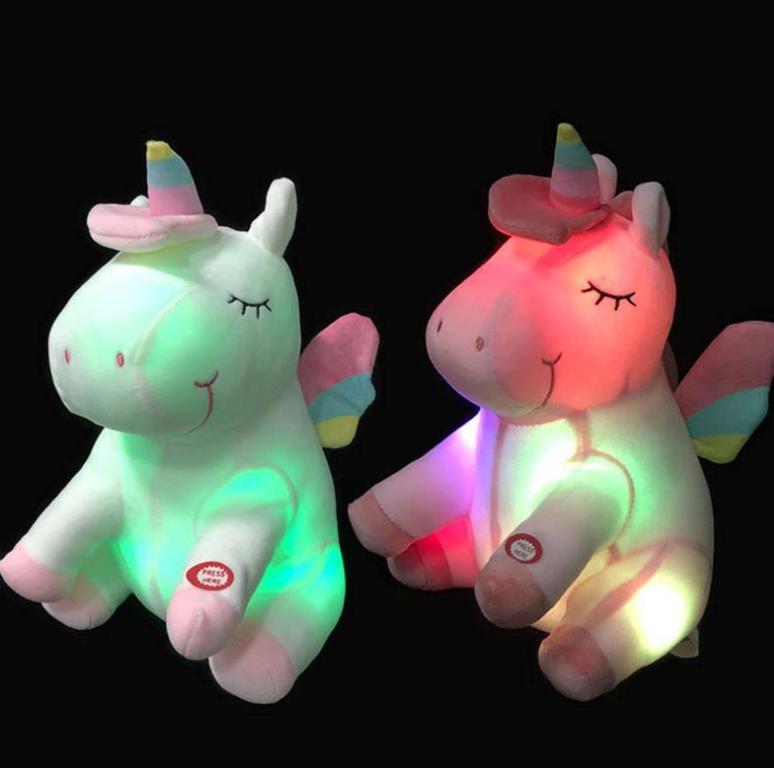 Lumino Magiczny Jednorożec LED – Tęczowa Przytulanka Świecąca Marzeniami